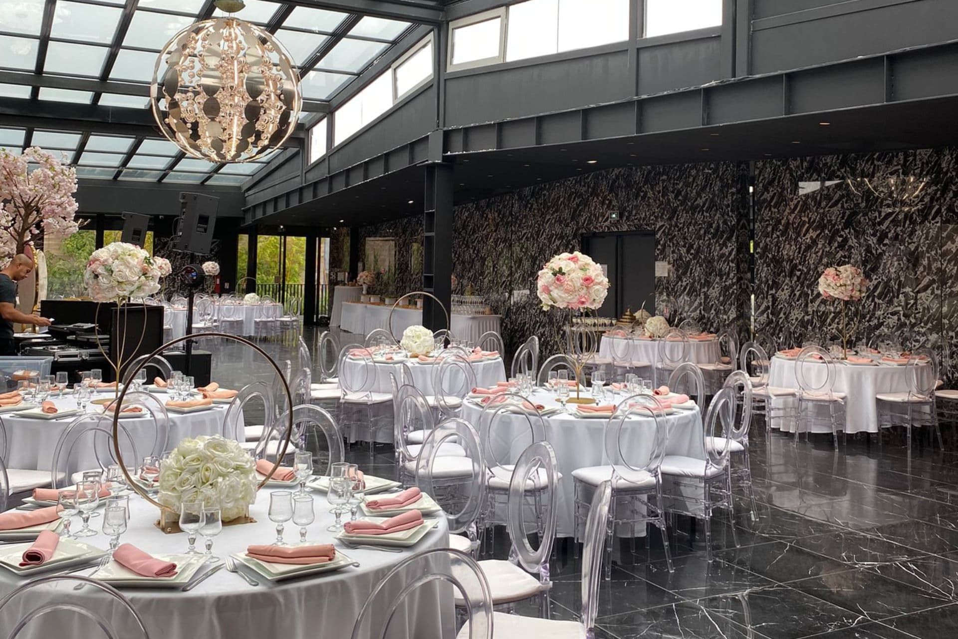 Checklist complète pour organiser un événement d'entreprise réussi